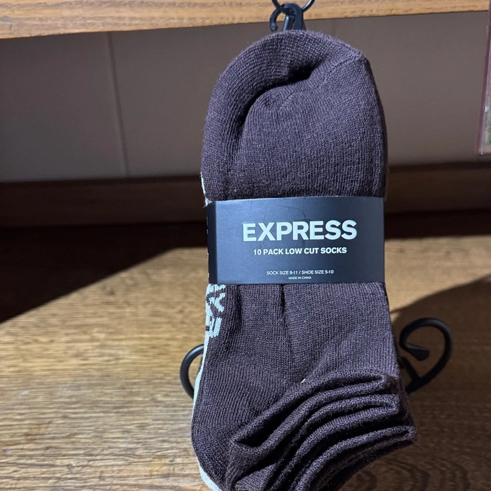 Express Women's Dark Brown Low Cut Socks - 10 Pack